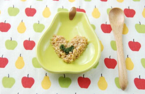離乳食に納豆を取り入れる方法：時期、メリット、レシピ